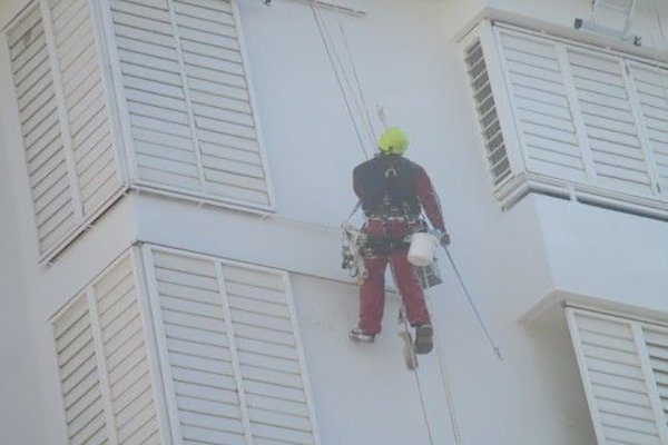 L’EDILIZIA ACROBATICA